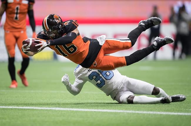 B.C. Lions, Saskatchewan Roughriders players take CFL weekly honours | iNFOnews.ca