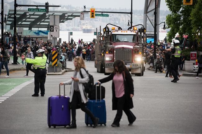 Log truck convoy drives home message about dire state of B.C. forest industry | iNFOnews.ca