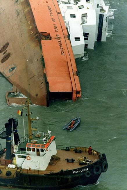 Ceremonies in Belgium mark 3 decades since ferry sinking | iNFOnews.ca