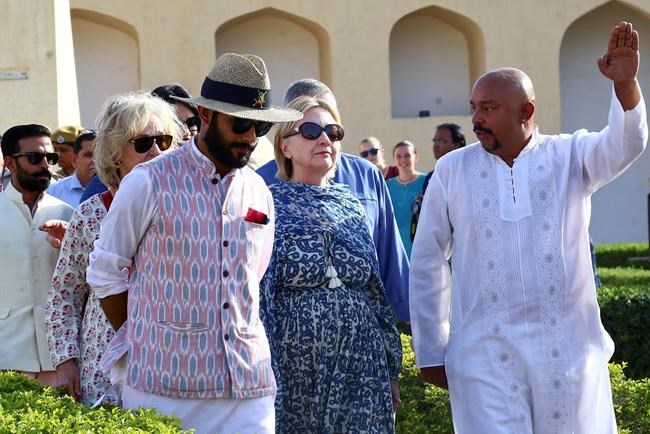 Indian hospital: Hillary Clinton treated for minor injury | iNFOnews.ca Indian hospital: Hillary Clinton treated for minor injury | iNFOnews.ca