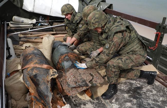 Some 2,000 evacuated for removal of 3 WWII bombs in Poland | iNFOnews.ca CP643540146