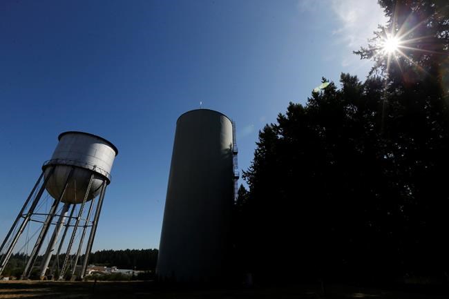 Sex offenders blame island's water for deaths | iNFOnews.ca