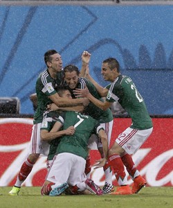 World Cup: Peralta's second-half goal gives Mexico a 1-0 win over Cameroon in Group A | iNFOnews.ca