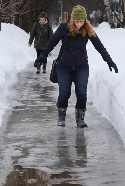 The Latest: Winds gusting to 60 mph in Rapid City area | iNFOnews.ca
