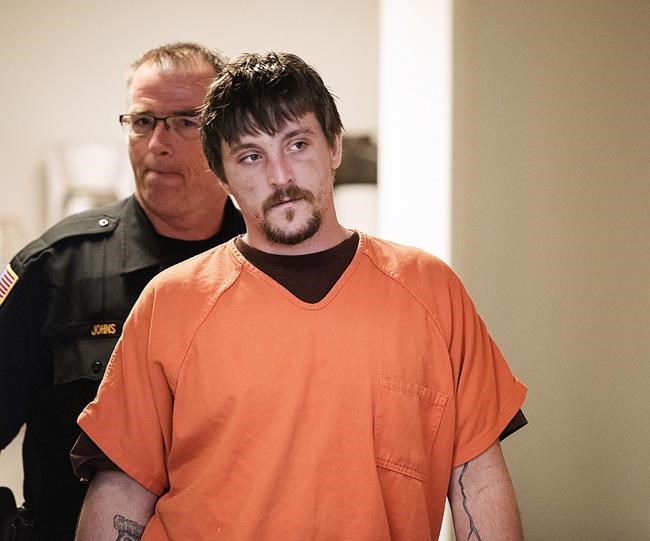 Man on trial for gun thefts wishes he had died in shootout | iNFOnews.ca CP2002105312