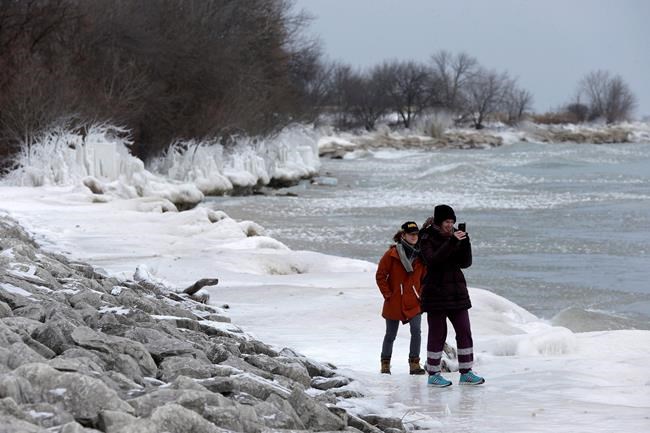 10 Things to Know for Monday | iNFOnews.ca