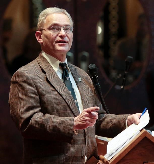 Democrat 'incredibly frustrated' with leader over Foxconn | iNFOnews.ca