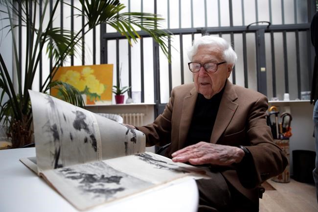Celebrated photo editor John Morris dies at 100 in Paris | iNFOnews.ca