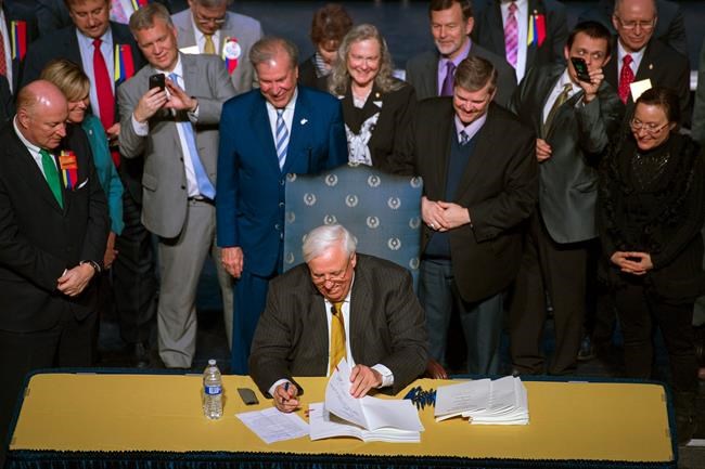 The Latest: Teacher group says strike over in West Virginia | iNFOnews.ca CP1954335616