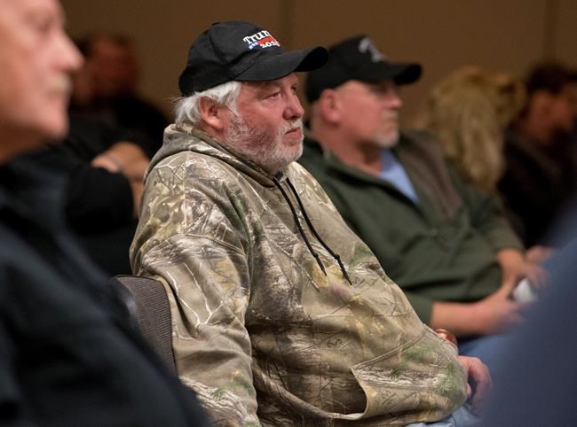 The Latest: Ex-coal baron Senate bid: 'Slap' for miner's dad | iNFOnews.ca CP2031216243