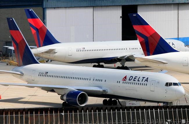 Customs clarifies policy on plane ID searches | iNFOnews.ca