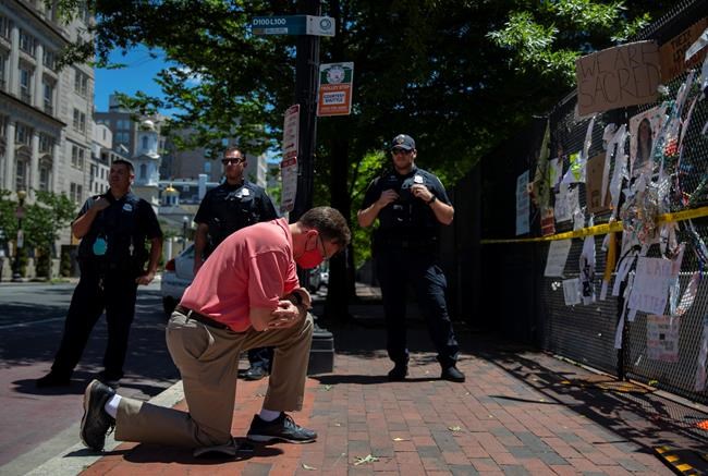 AP-NORC poll: White Democrats grow more critical of police | iNFOnews.ca AP-NORC poll: White Democrats grow more critical of police | iNFOnews.ca