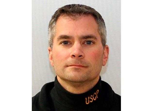 Veterans on each side of the divide among Capitol mob dead | iNFOnews.ca