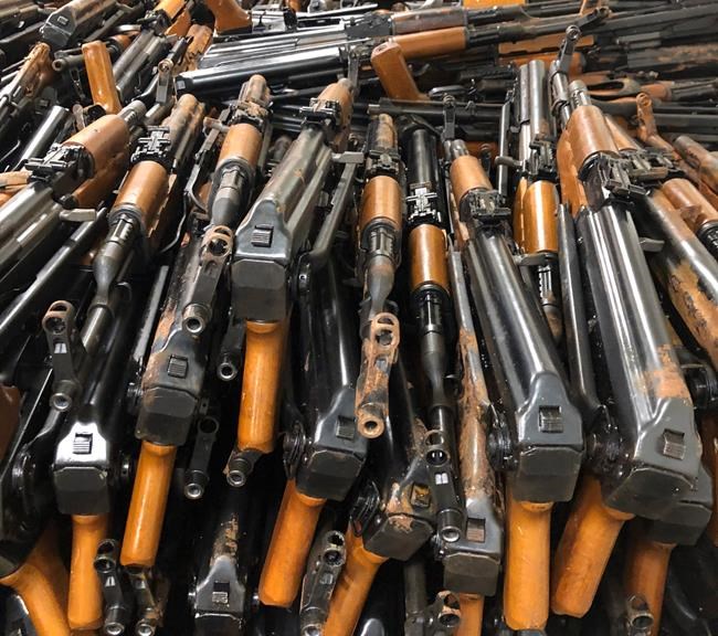 UN investigators check weapons seized by US Navy ship | iNFOnews.ca UN investigators check weapons seized by US Navy ship | iNFOnews.ca