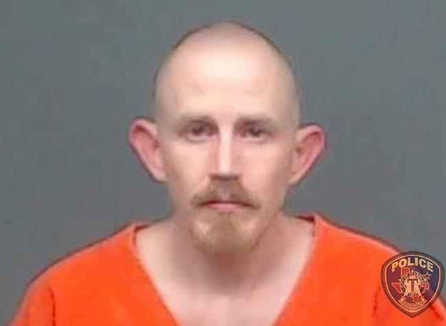 Virus restrictions fuel anti-government 'boogaloo' movement | iNFOnews.ca Virus restrictions fuel anti-government 'boogaloo' movement | iNFOnews.ca