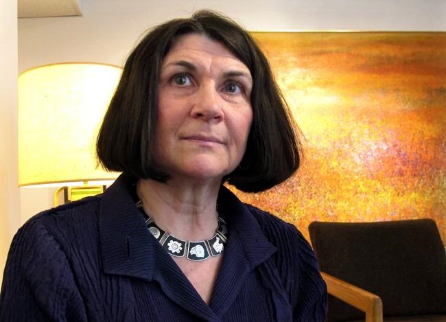 Trump builds on Obama opioid policy | iNFOnews.ca