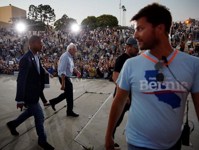 Sanders, Harris set for showdown in delegate-rich California | iNFOnews.ca