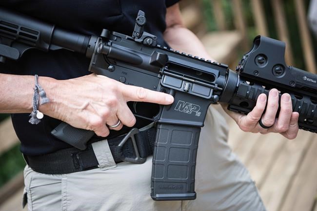 Owners of AR-style firearms defend their weapon of choice | iNFOnews.ca CP68034603
