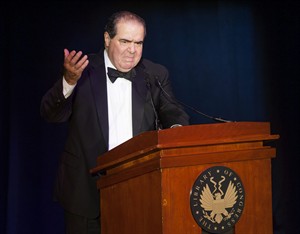 New play cross-examines Supreme Court Justice Antonin Scalia, delving into guns, gay marriage | iNFOnews.ca CP32162306