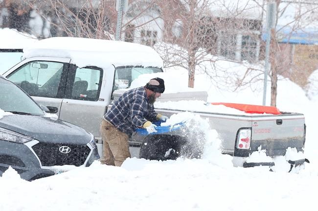 Parts of Wyoming, Colorado, still snarled by record blizzard | iNFOnews.ca CP651843977