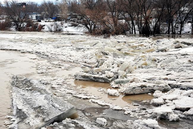 The Latest: Wyoming ice jam breaks, concern moves downstream | iNFOnews.ca