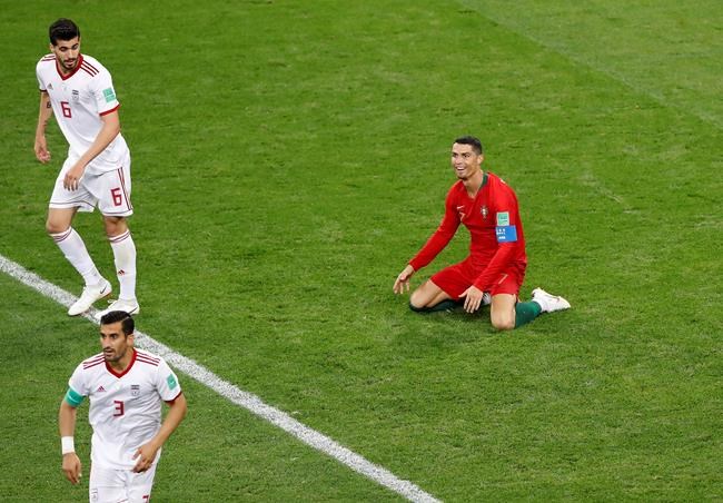 Ronaldo misses penalty, Portugal draws 1-1 with Iran | iNFOnews.ca Ronaldo misses penalty, Portugal draws 1-1 with Iran | iNFOnews.ca