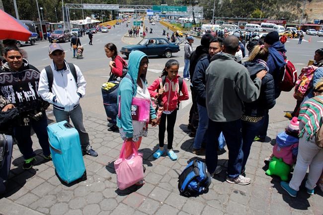 Follow the trek of Venezuelan migrants fleeing on foot | iNFOnews.ca CP605814644