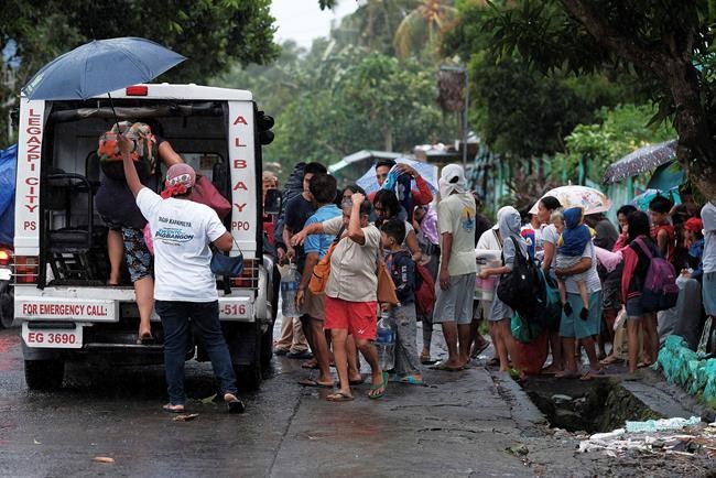 Powerful typhoon leaves at least 4 dead in Philippines | iNFOnews.ca Powerful typhoon leaves at least 4 dead in Philippines | iNFOnews.ca