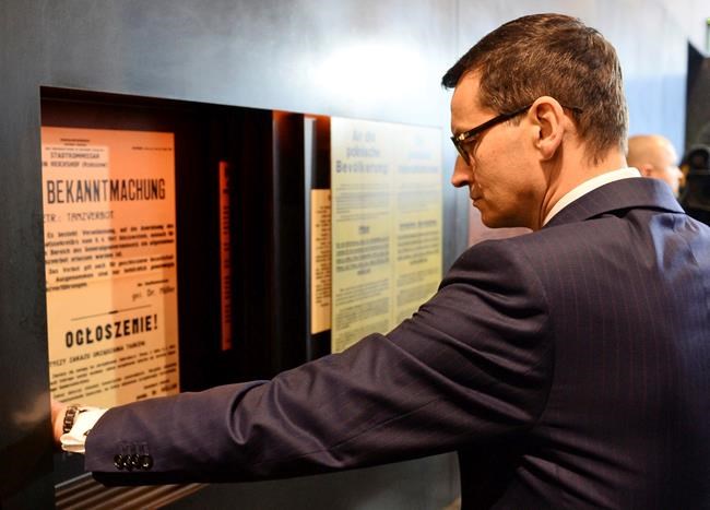 Poles abroad asked to report "anti-Polish" statements | iNFOnews.ca