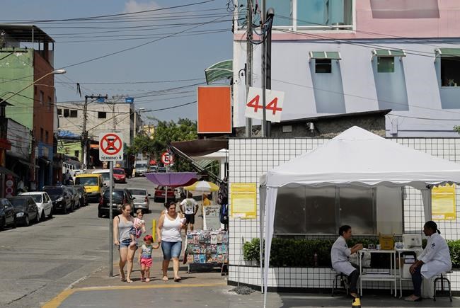 Rumours, mistrust hinder Brazil yellow fever vaccine campaign | iNFOnews.ca