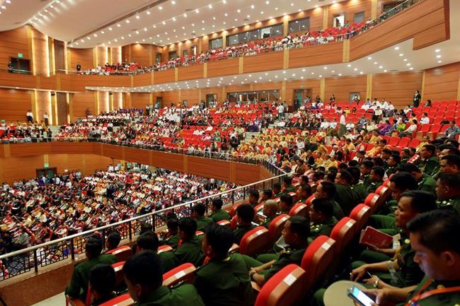 Myanmar ethnic groups, government meet for peace talks | iNFOnews.ca