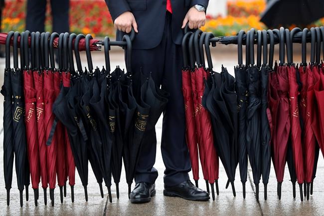 Xi urges stronger Chinese stand against 'grim' challenges | iNFOnews.ca Xi urges stronger Chinese stand against 'grim' challenges | iNFOnews.ca