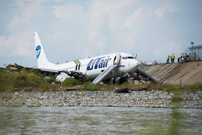 Russian airport worker dies, 18 hurt in plane crash | iNFOnews.ca