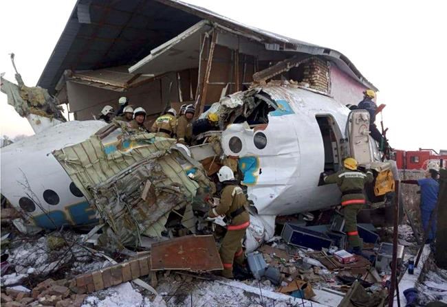 Kazakh officials investigating causes of deadly plane crash | iNFOnews.ca Kazakh officials investigating causes of deadly plane crash | iNFOnews.ca