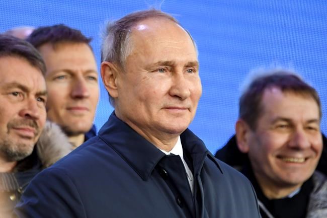 Putin opens railway bridge to Crimea | iNFOnews.ca Putin opens railway bridge to Crimea | iNFOnews.ca