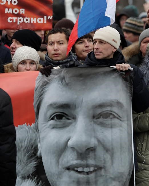 Thousands march to honour slain Russian opposition leader | iNFOnews.ca Thousands march to honour slain Russian opposition leader | iNFOnews.ca