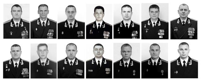 Putin awards seamen killed by fire on navy's submersible | iNFOnews.ca