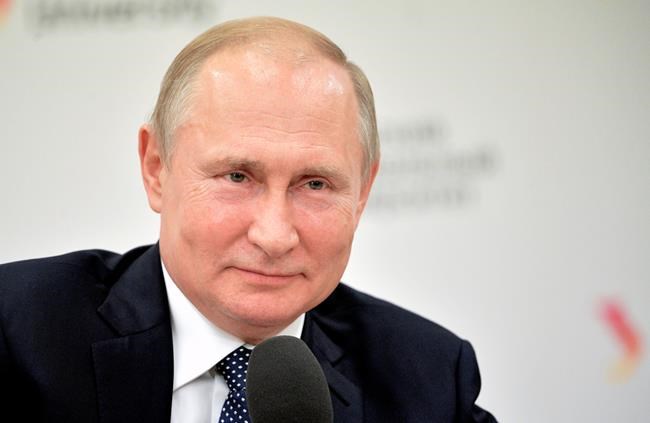 Putin and Ukraine's new leader discuss east Ukraine conflict | iNFOnews.ca