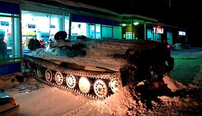 Drunken Russian man commandeers armoured vehicle, crashes it | iNFOnews.ca