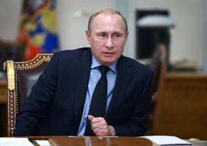 Russia's credit ratings downgraded to 'junk' level by Standard & Poor's agency amid crisis | iNFOnews.ca CP31636941
