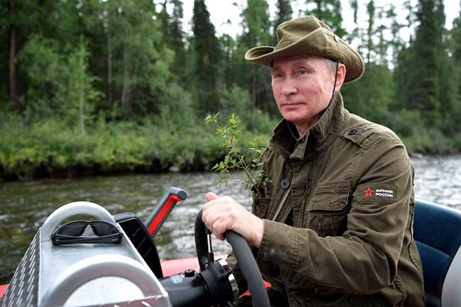 Russia's Putin shows off spoils from Siberia fishing trip | iNFOnews.ca