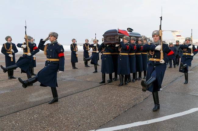 Tens of thousands mourn Russian pilot killed in Syria | iNFOnews.ca