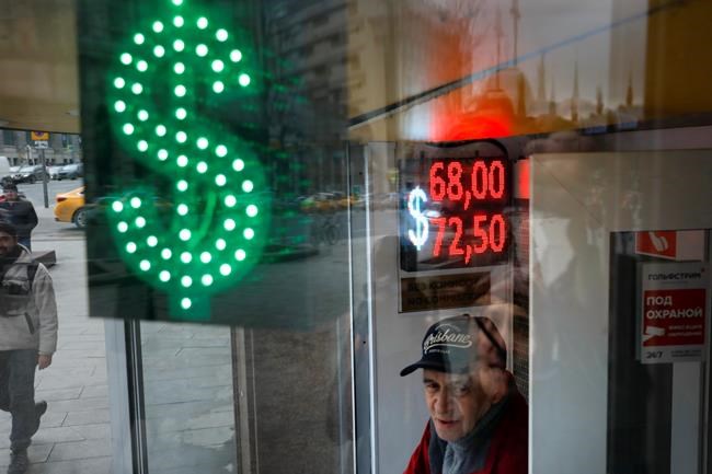 Trump says he expects Russia, Saudis to cut oil production | iNFOnews.ca