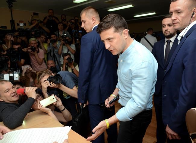 President's party leads Ukraine election, exit poll says | iNFOnews.ca