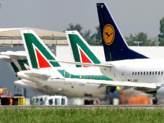 Lufthansa, 6 others bidding to take over bankrupt Alitalia | iNFOnews.ca