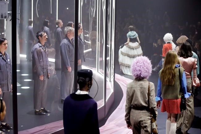 Gucci bares backstage, No. 21 celebrates a decade | iNFOnews.ca Gucci bares backstage, No. 21 celebrates a decade | iNFOnews.ca