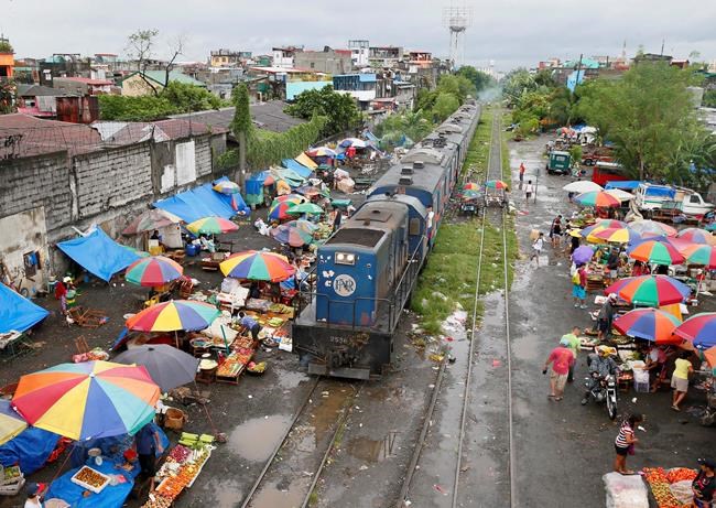 Typhoon leaves 1 dead, messes up Christmas in Philippines | iNFOnews.ca