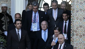 Blatter says FIFA will not reopen 2018 and 2022 World Cup votes, will release Garcia's report | iNFOnews.ca CP31177675