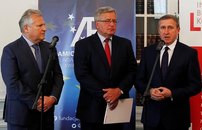 Ex-presidents see threat in rising Polish-Ukrainian tensions | iNFOnews.ca