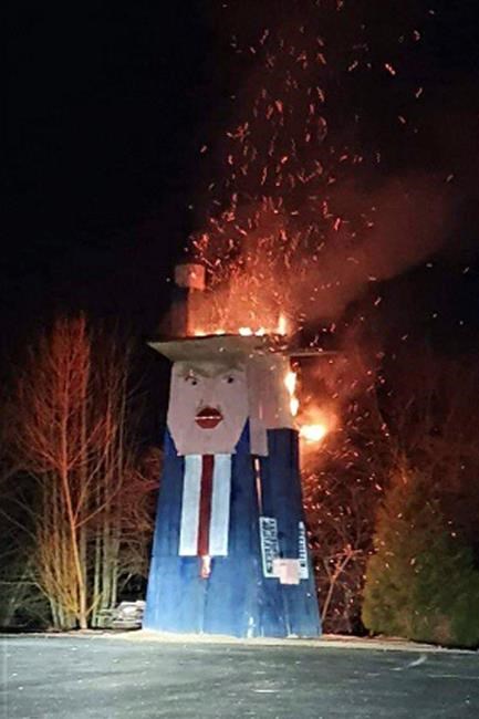Statue mocking Donald Trump torched in Slovenia | iNFOnews.ca